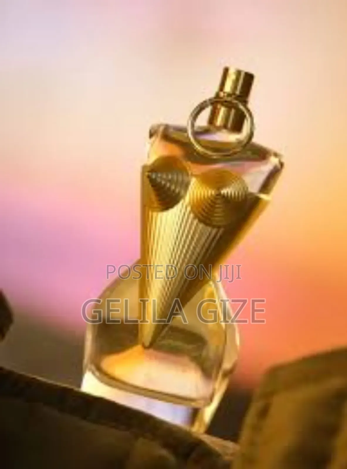 Jean Paul Gaultier Divine Set
Edp 100 Ml + Edp10 Ml