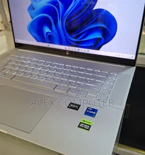 New Laptop HP Envy 15 16GB Intel Core I7 SSD 1T