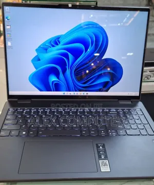 New Laptop Lenovo Yoga 7i 16GB Intel Core I7 SSD 1T