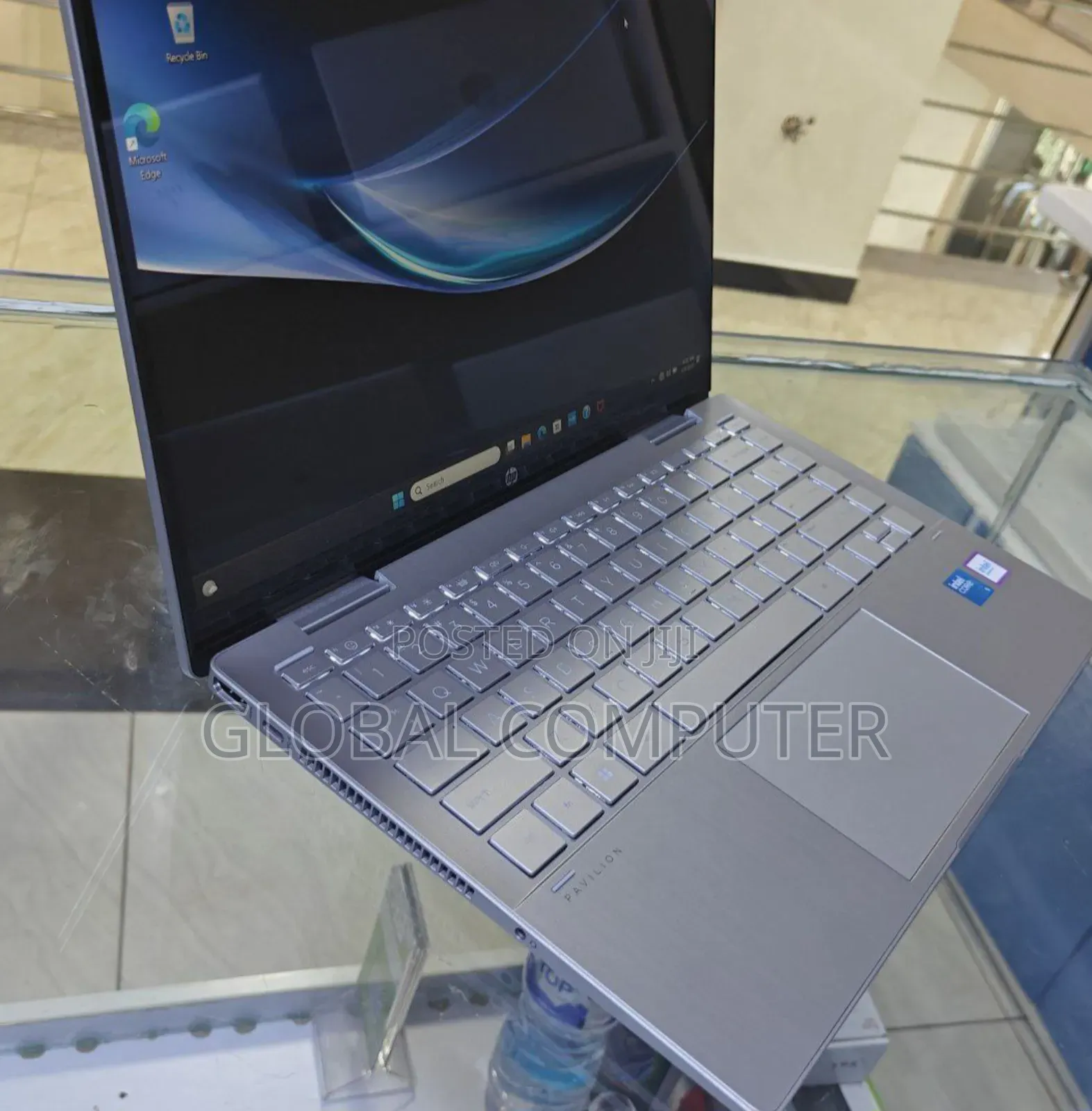 New Laptop HP Pavilion 13 X360 16GB Intel Core I7 SSD 512GB