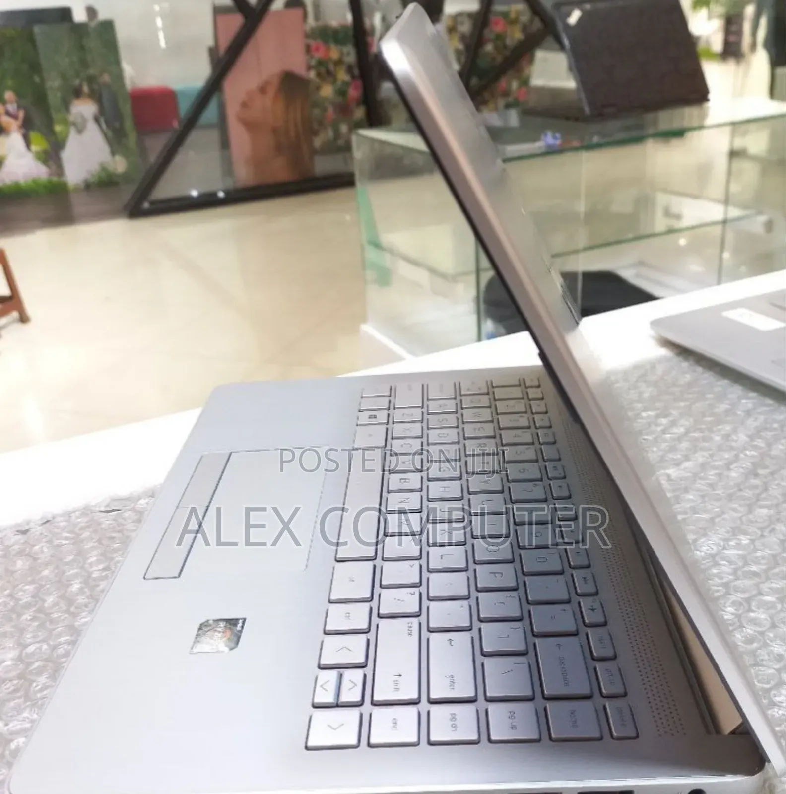 New Laptop HP Stream Notebook 8GB AMD Ryzen 3 SSD 512GB