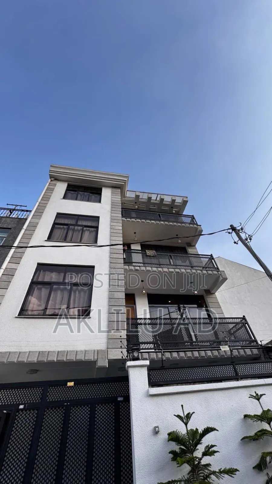 Furnished 6bdrm Townhouse/Terrace in Bole Ayat for sale