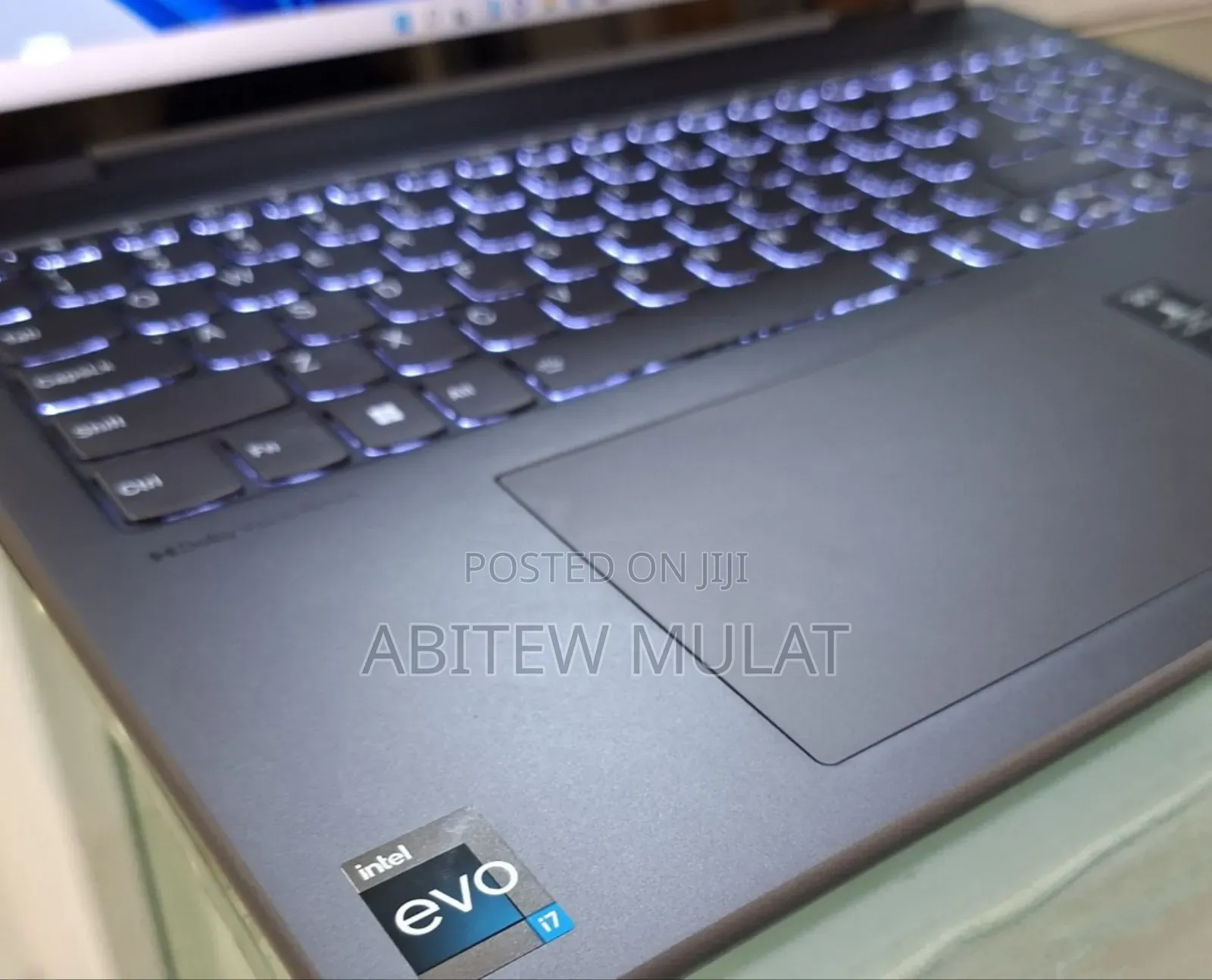 New Laptop Lenovo Yoga 7i 16GB Intel Core I7 SSD 1T