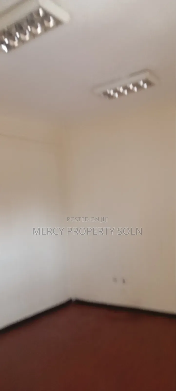 Warehouse for Sale in Bole Area የሚሸጥ መጋዘን ቦሌ አከባቢ