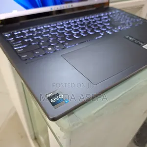 Photo - New Laptop Lenovo Yoga 7i 16GB Intel Core i7 SSD 1T