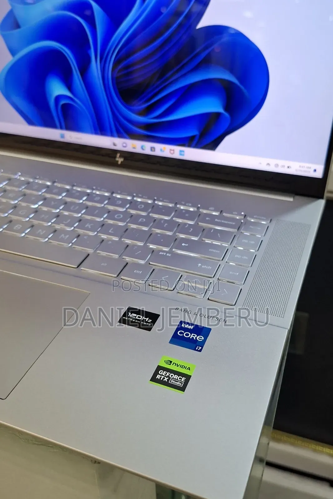 New Laptop HP Envy X360 16GB Intel Core I7 SSD 1T