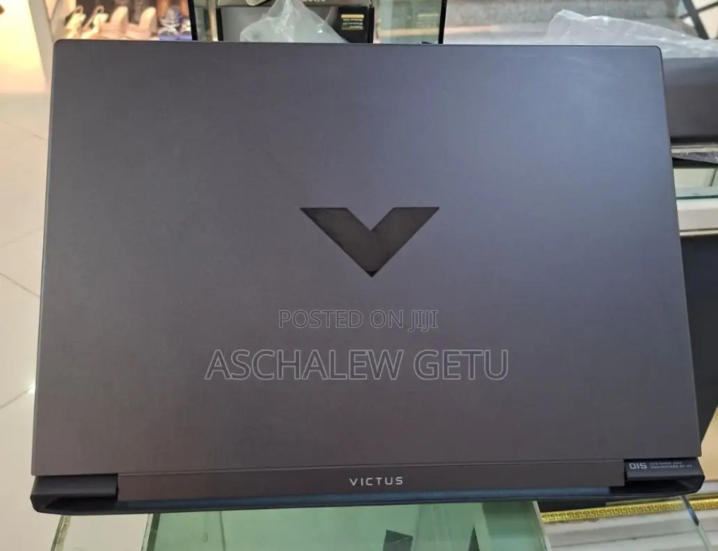 New Laptop HP Victus 15 16GB Intel Core I7 SSD 1T