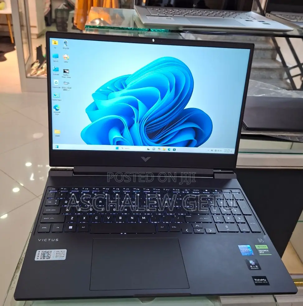 New Laptop HP Victus 15 16GB Intel Core I7 SSD 1T