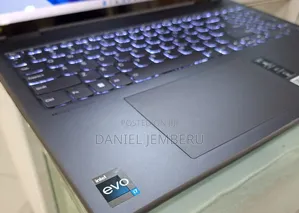 New Laptop Lenovo Yoga 7i 16GB Intel Core I7 SSD 1T