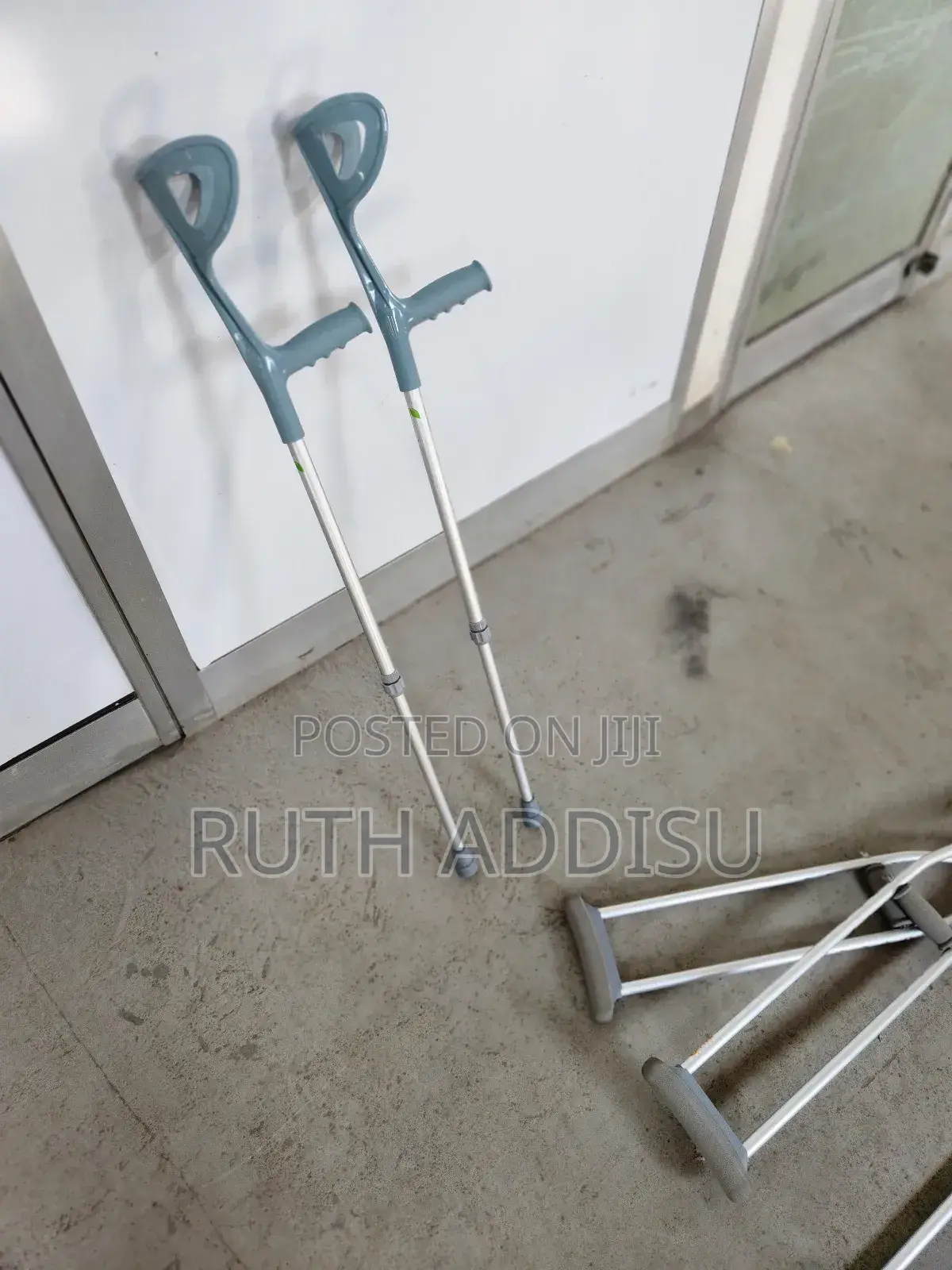 Crutches以上crutches牌照crutches當地crutches米酒crutches巢的crutches