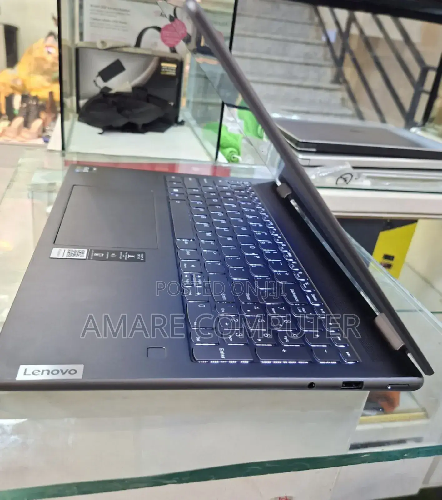 New Laptop Lenovo Yoga 7i 16GB Intel Core I7 SSD 1T