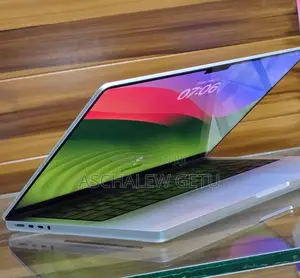 New Apple MacBook Pro 2023 M2 Pro 14-Inch 16GB Intel Core M3 SSD 512GB