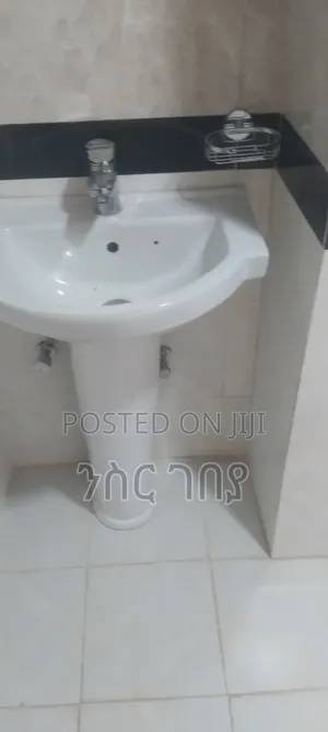 Furnished 2bdrm Condo in Ayat 49, 40/60, Yeka for rent