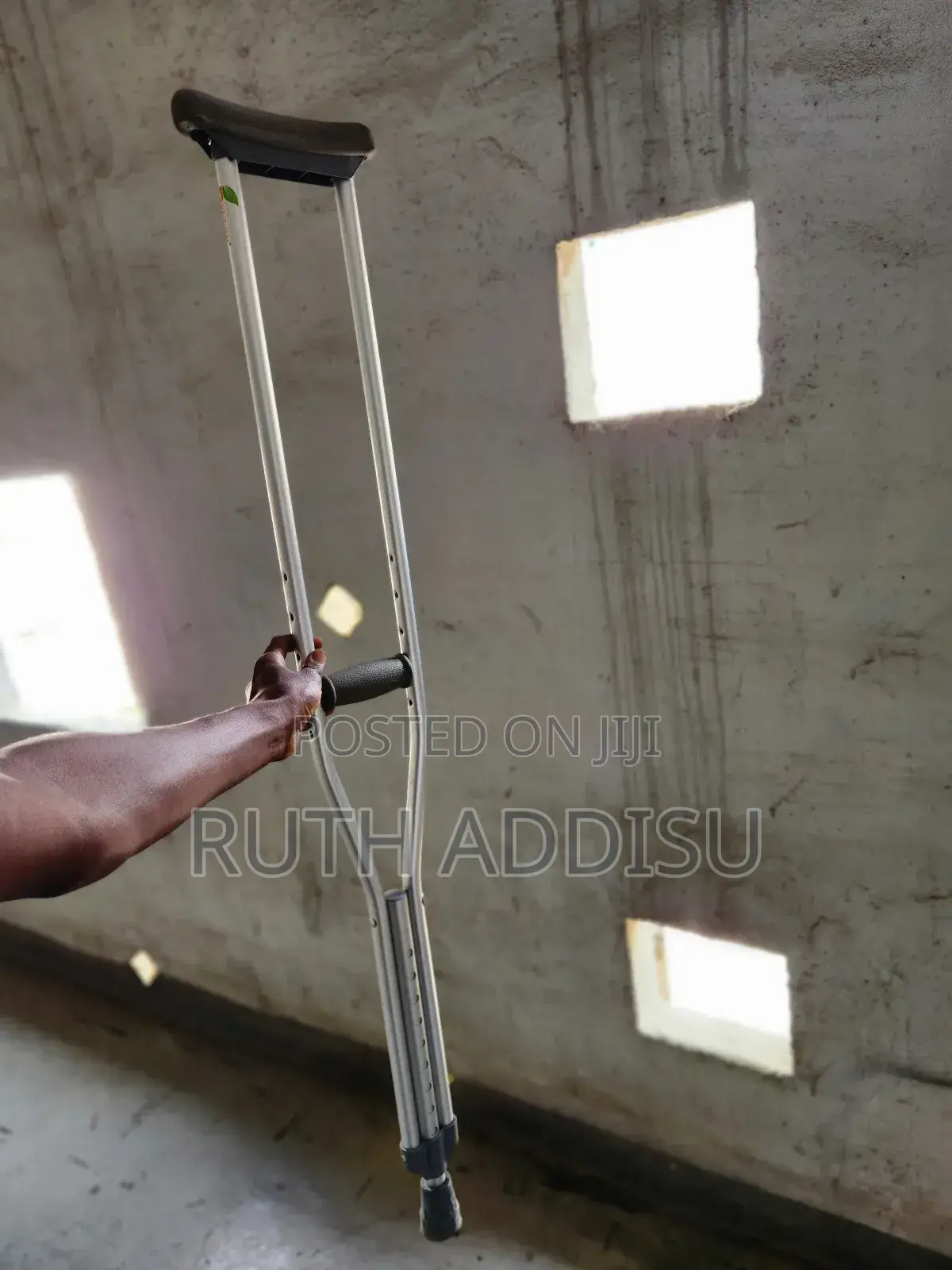 Crutches地區crutches的我crutched馬路crutches將在crutches同時crutches