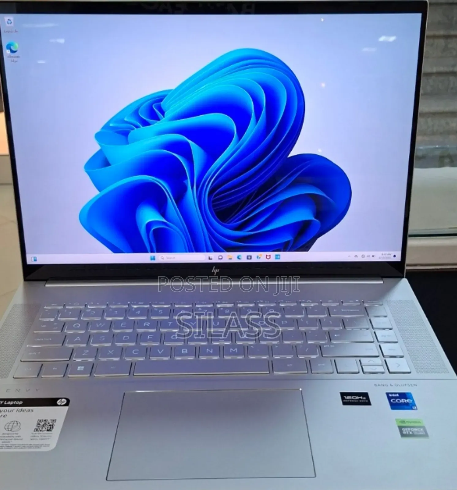 New Laptop HP Envy X360 16GB Intel Core I7 SSD 1T