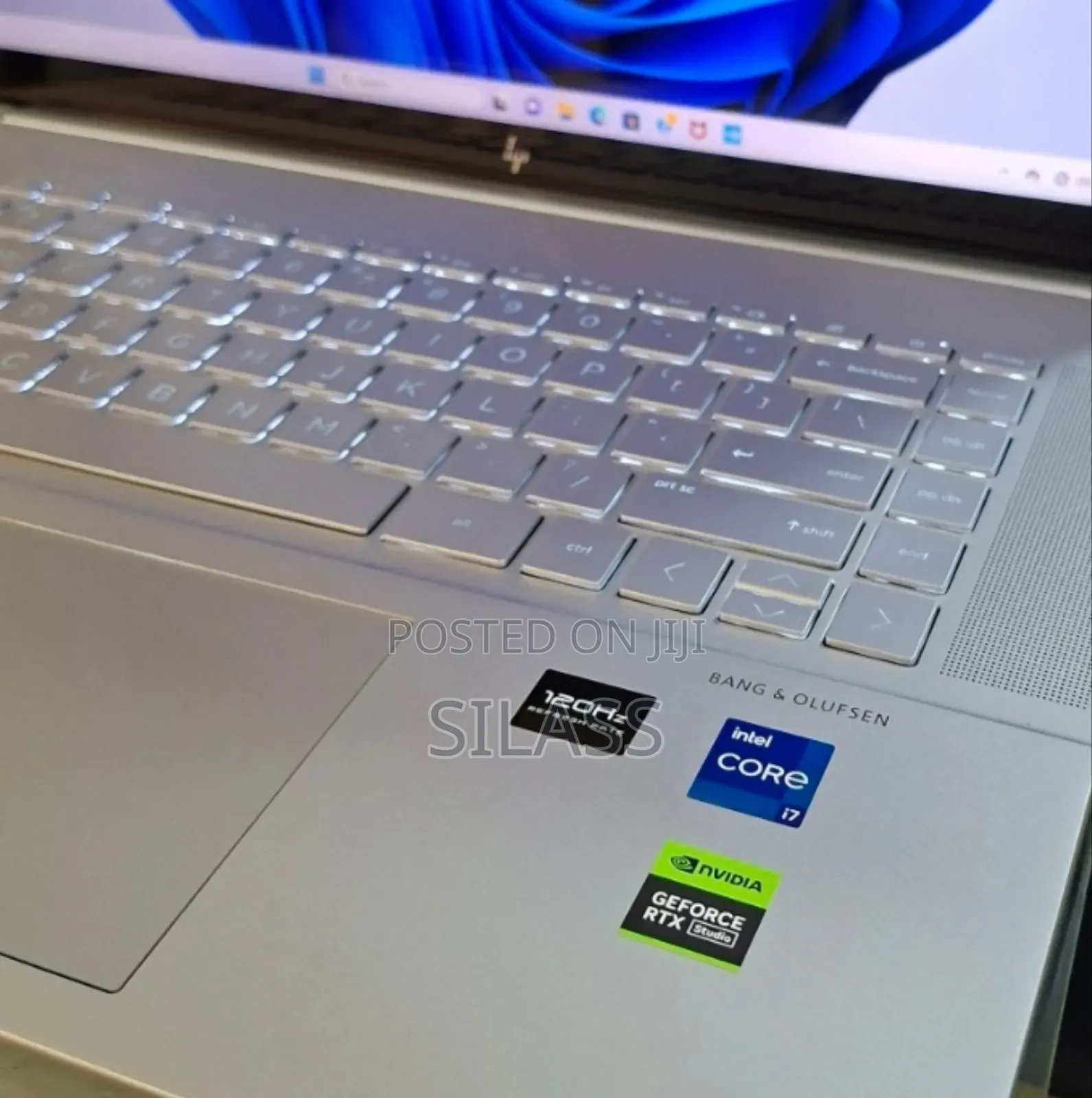 New Laptop HP Envy X360 16GB Intel Core I7 SSD 1T