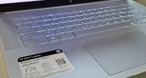 New Laptop HP Envy X360 16GB Intel Core I7 SSD 1T