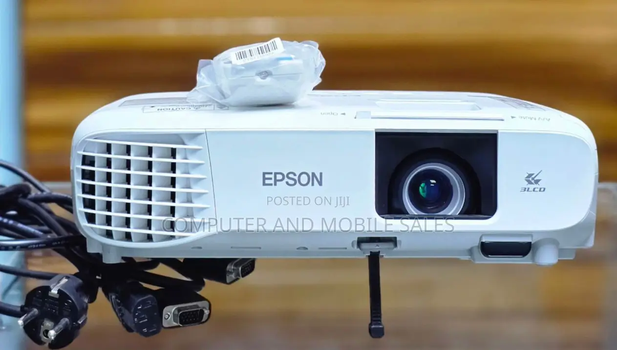 Brand New Epson X-39 Projector