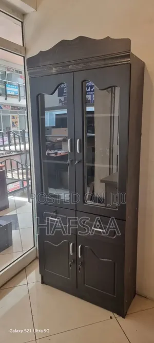 Photo - Wooden Book Shelf