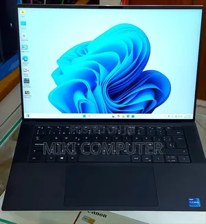 New Laptop Dell XPS 15 16GB Intel Core I7 SSD 512GB