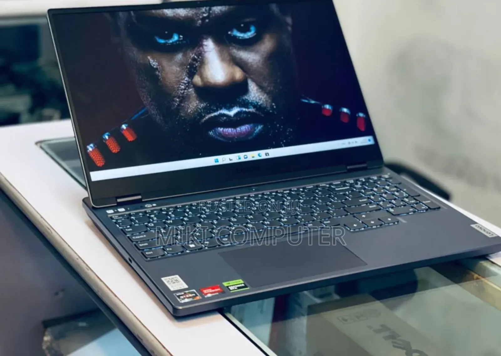 New Laptop Lenovo Legion 5 16GB AMD Ryzen 7 SSD 512GB