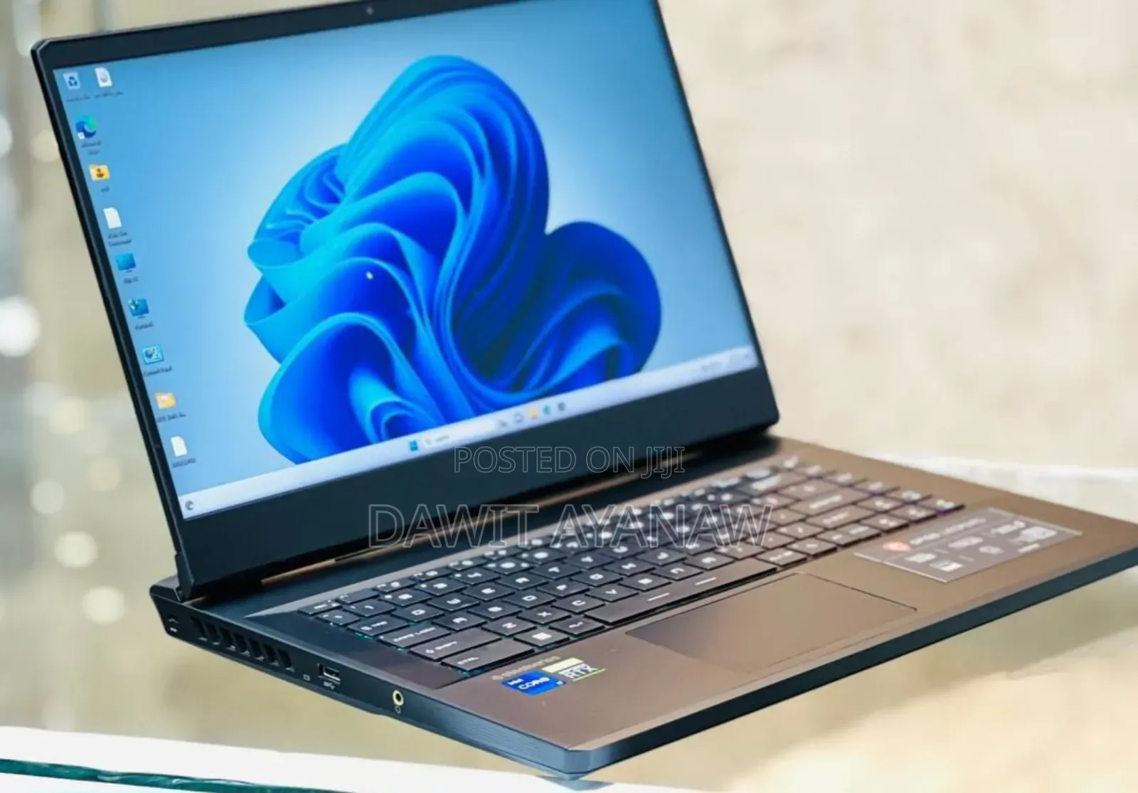 New Laptop MSI GP75 Leopard 16GB Intel Core I7 SSD 512GB