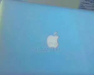 New Laptop Apple MacBook 2013 4GB Intel Core I5 SSD 256GB