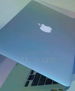 New Laptop Apple MacBook 2013 4GB Intel Core I5 SSD 256GB