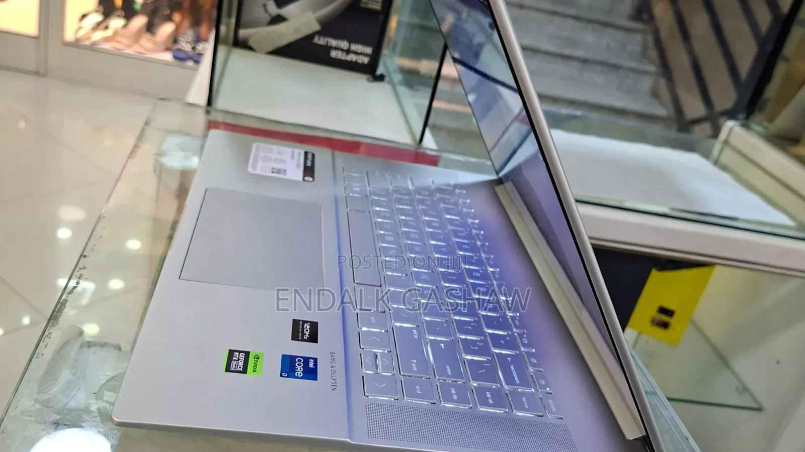 New Laptop HP Envy X360 16GB Intel Core I7 SSD 1T