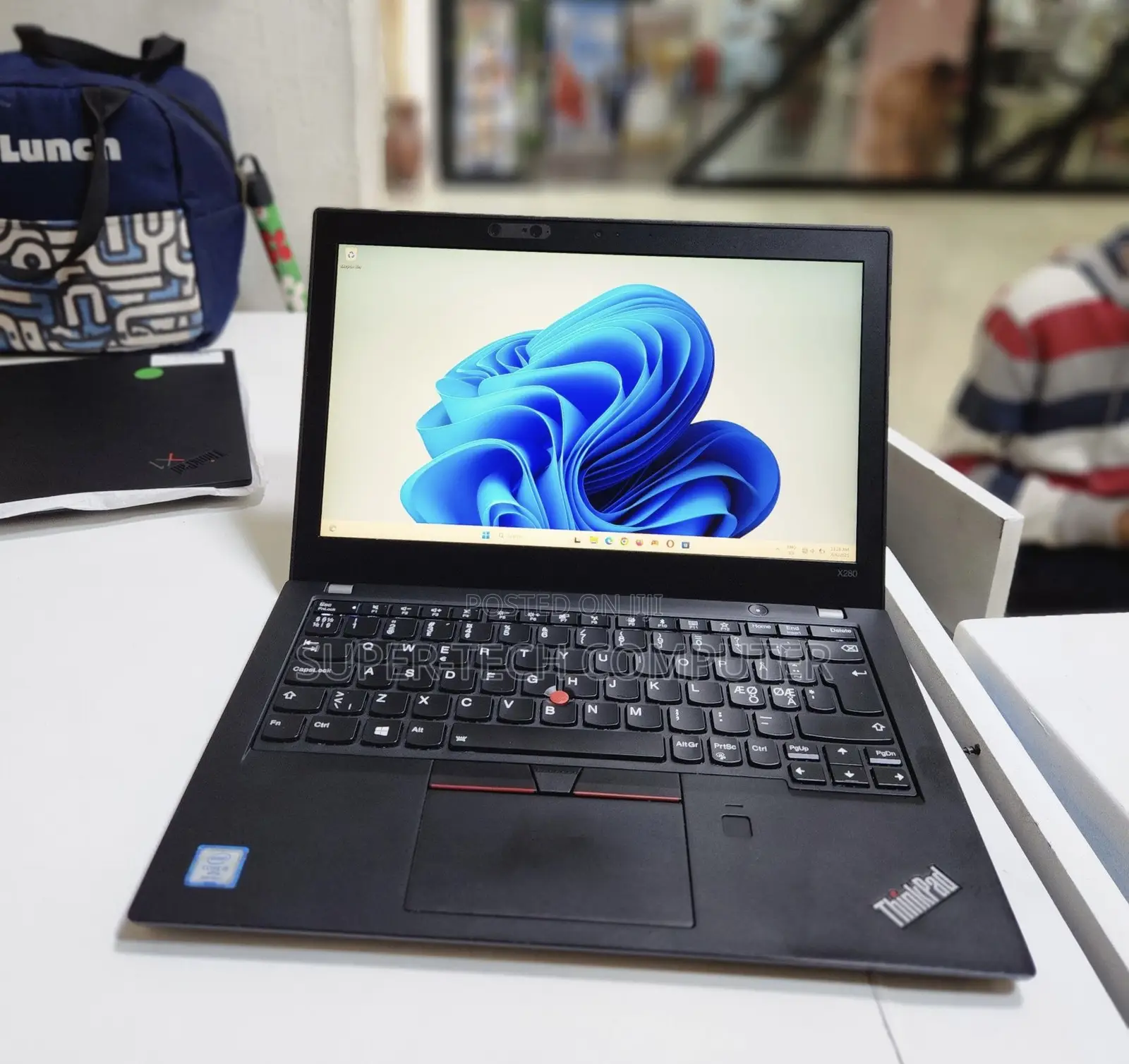 New Laptop Lenovo ThinkPad X280 16GB Intel Core I5 SSD 256GB