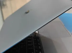 New Laptop Apple MacBook Pro 2022 M2 8GB Intel Core M2 SSD 256GB
