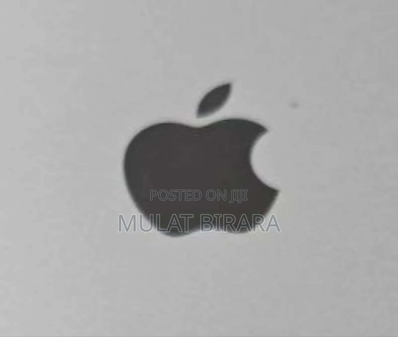 New Laptop Apple MacBook Pro 2022 M2 8GB Intel Core M2 SSD 256GB