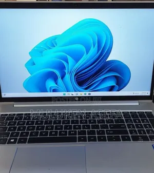 Photo - New Laptop HP ProBook 450 G8 16GB Intel Core I5 SSD 512GB