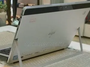 Photo - New Laptop HP Elite X2 1012 8GB Intel Core I5 SSD 256GB