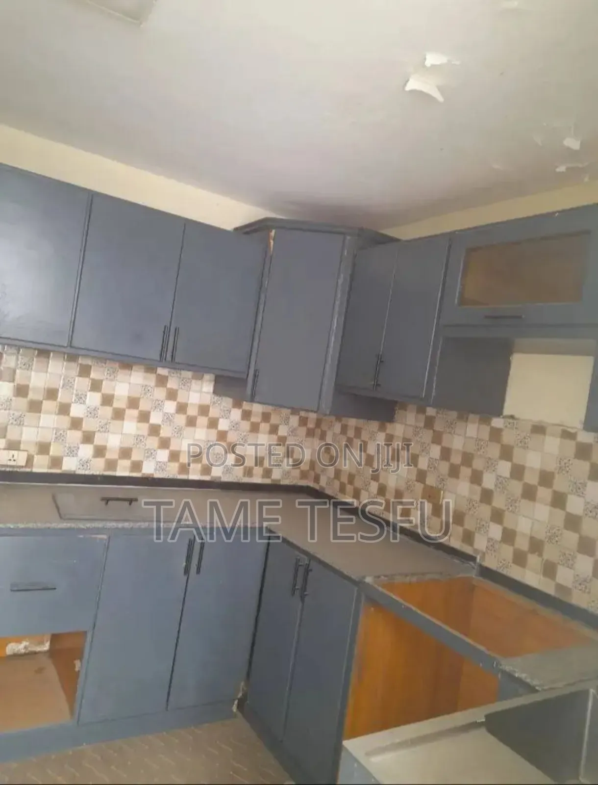 Furnished 5bdrm House in Figa, Bole for sale