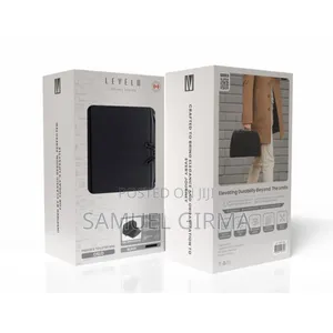 Photo - Levelo Oslo Pouch Toiletry Bag
 High-Quality