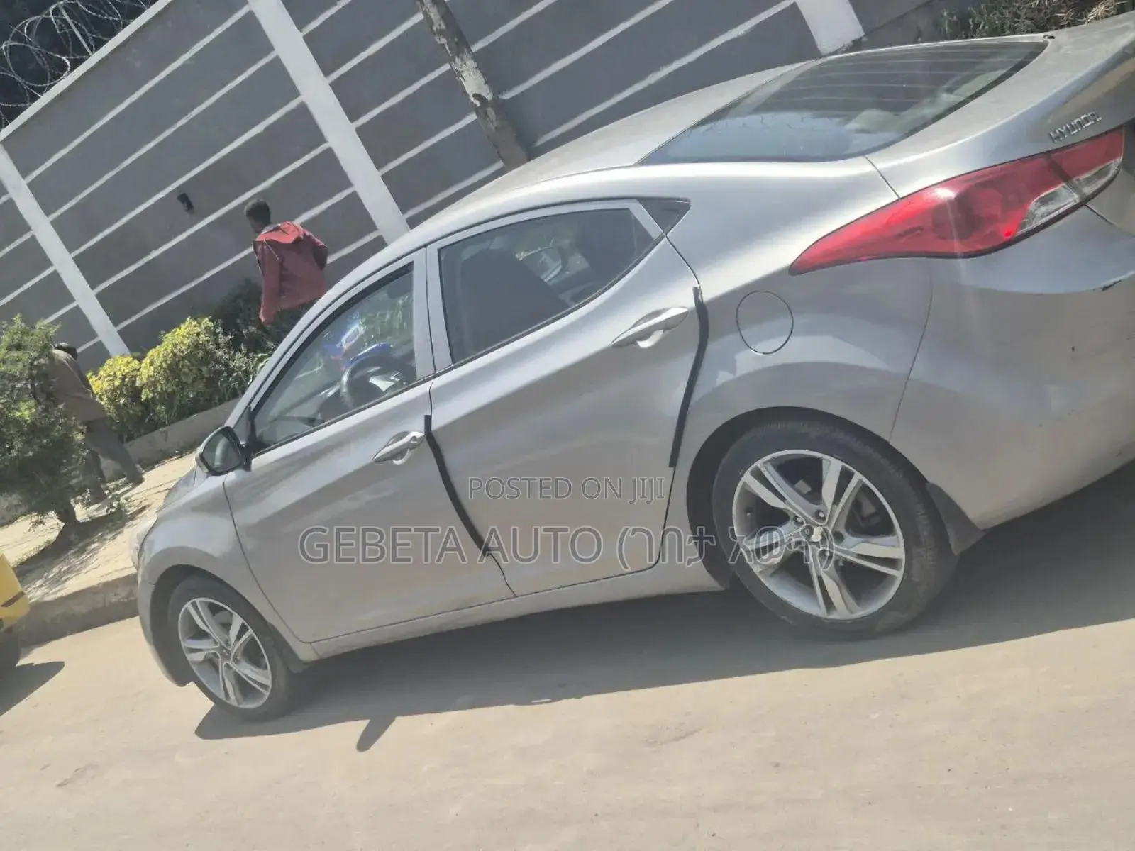 Hyundai Elantra 2013 Silver