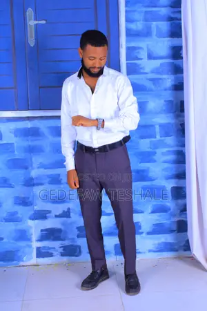 Photo - ክፍት የስራ ማስታወቂያ