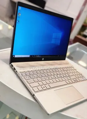 New Laptop HP Pavilion 15 8GB Intel Core I7 SSD 512GB