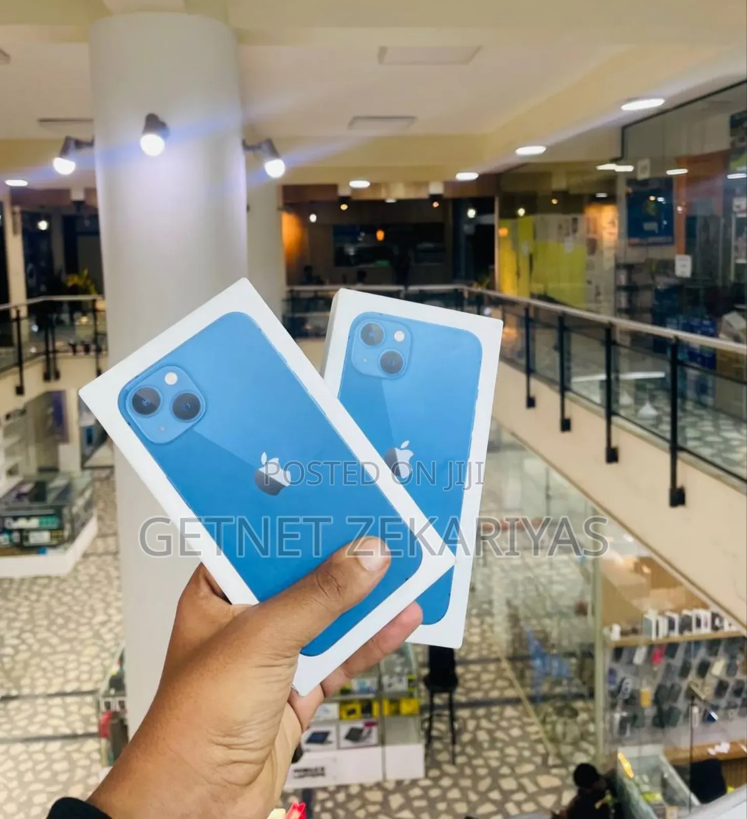 New Apple iPhone 13 128 GB Blue