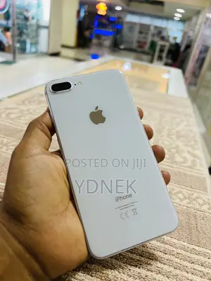 Photo - Apple iPhone 8 Plus 256 GB White
