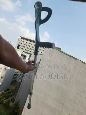 Crutches Brand New Base Support and Arm Crutches Medical