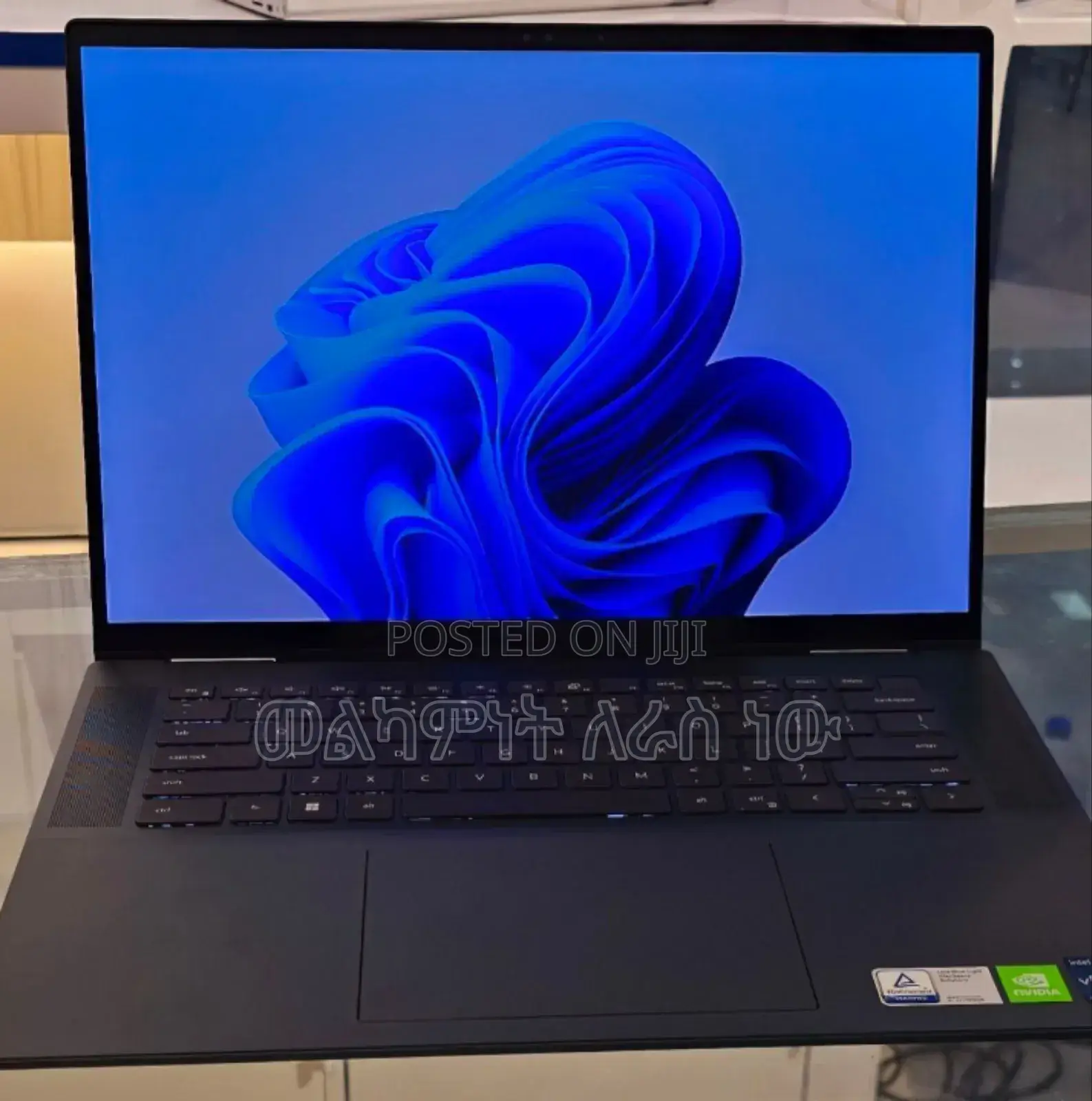 New Laptop Dell Inspiron 16 5620 16GB Intel Core I7 SSD 1T