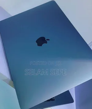 New Laptop Apple MacBook Air 8GB Intel Core I7 SSD 256GB