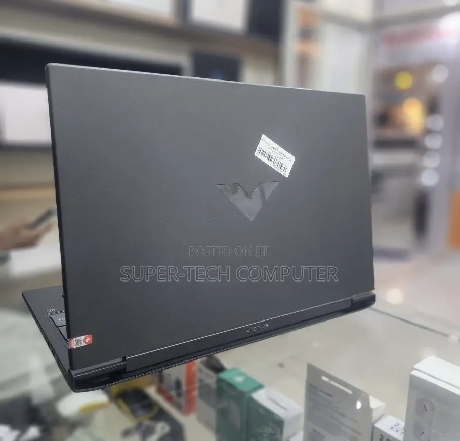 New Laptop HP Victus 15 16GB Intel Core I7 SSD 1T