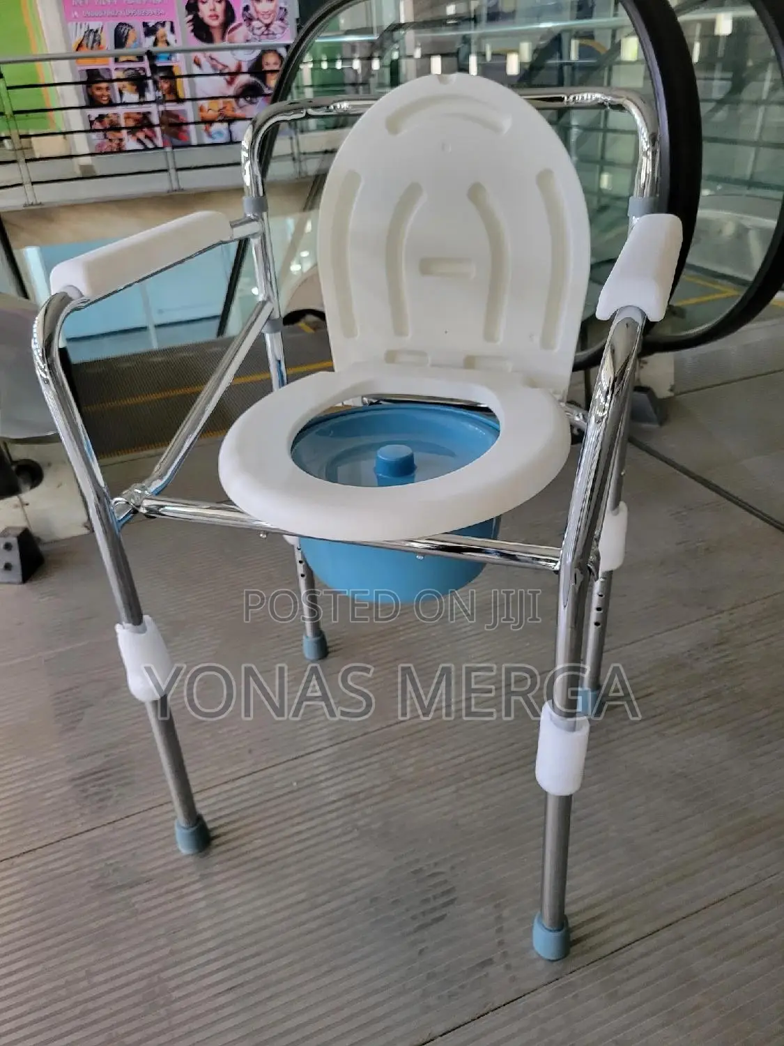 2-in-1 Adult Potty Chair余ةfits All Toilets -This Regular|Pot