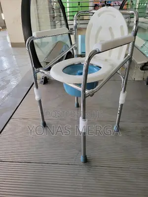 Photo - Toilet Chair翠pot Chair0بquality Plastic(Seat Is Very Strong)