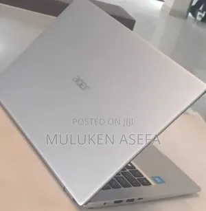 New Laptop Acer Swift 1 4GB Intel Core I5 SSD 256GB