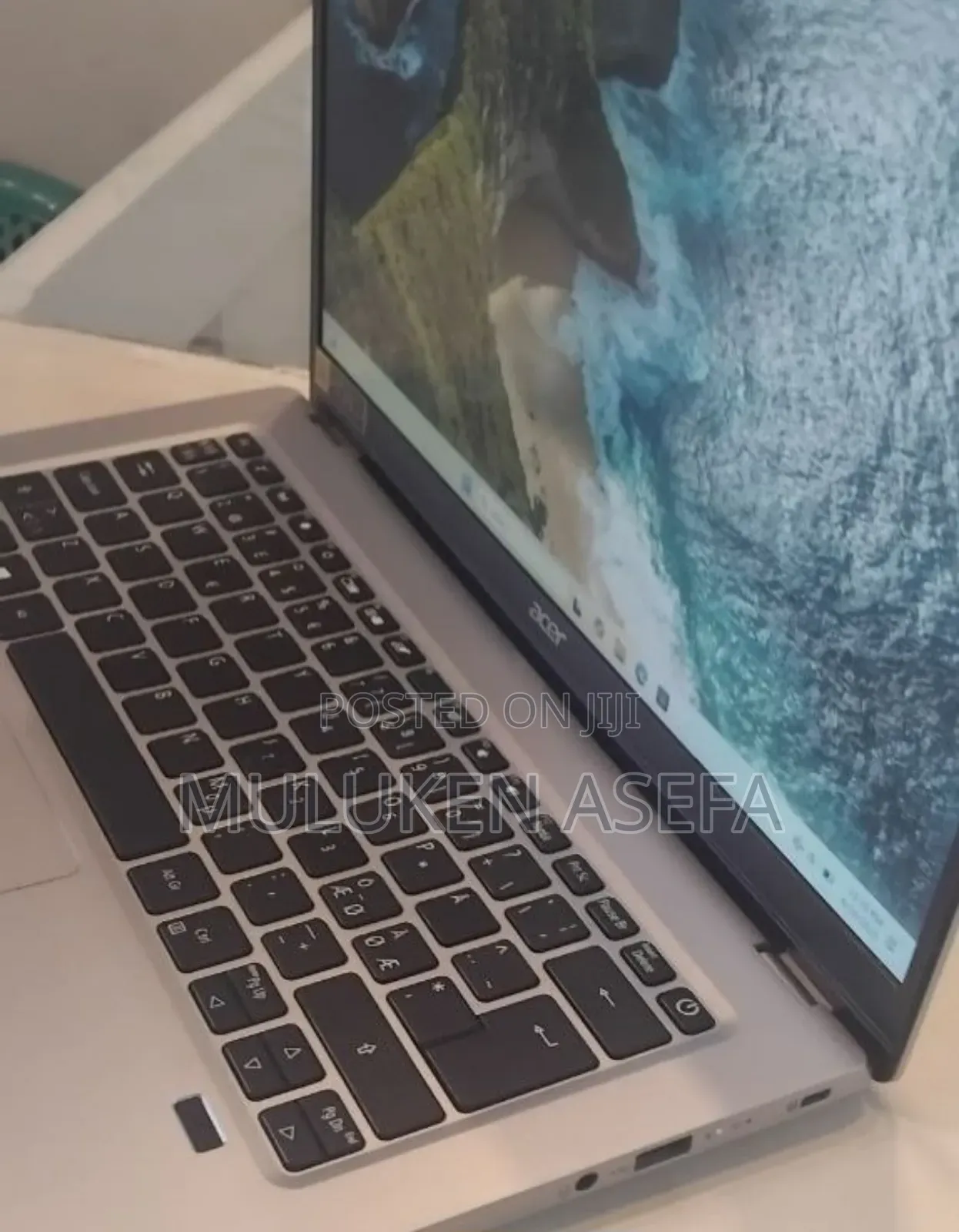 New Laptop Acer Swift 1 4GB Intel Core I5 SSD 256GB