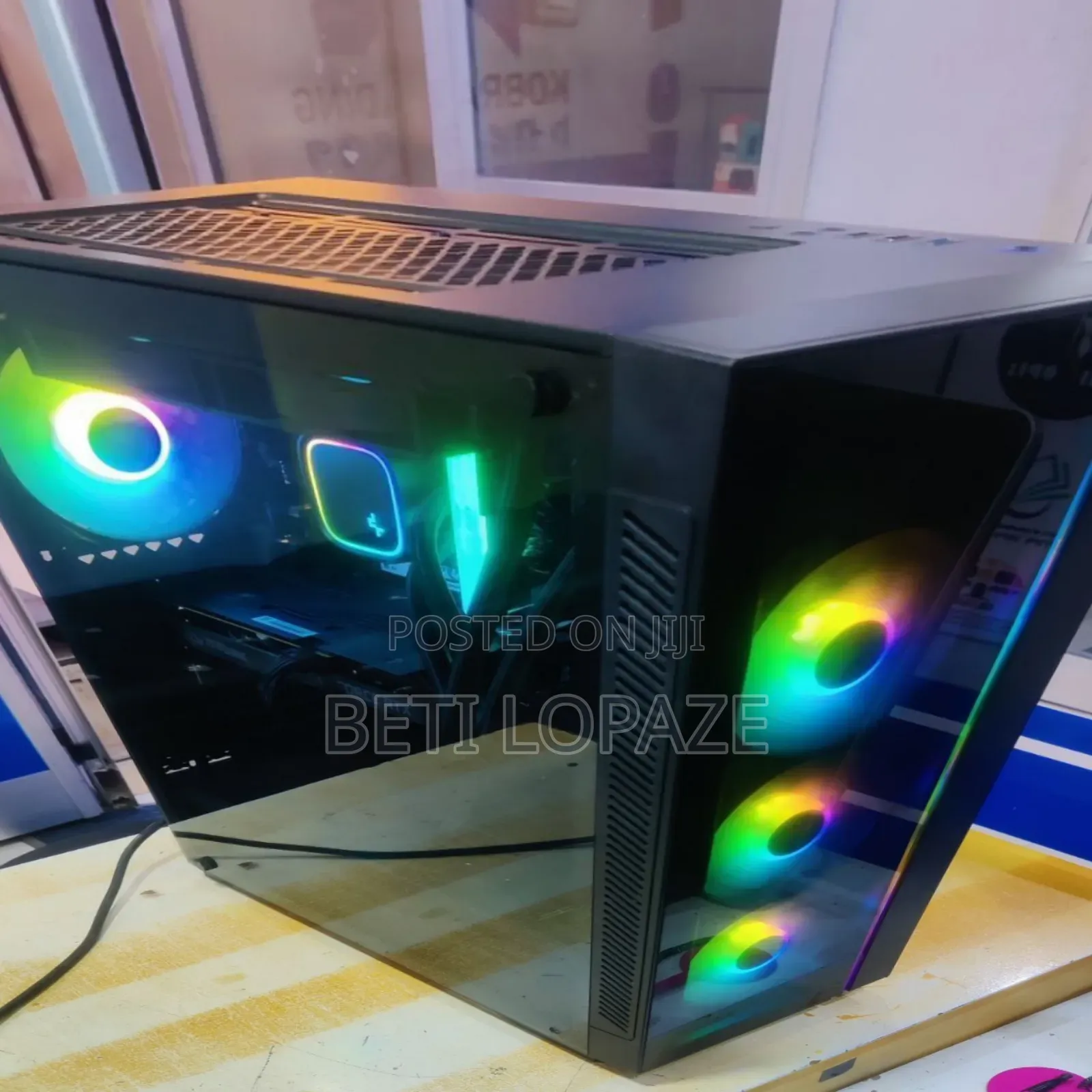 New Desktop Computer Asus A4110 8GB Intel Core I7 SSD 500GB